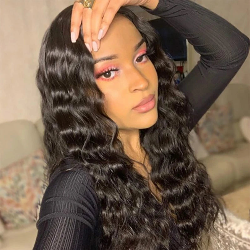 Fashionable Middle-Parted Long Curly Hair,